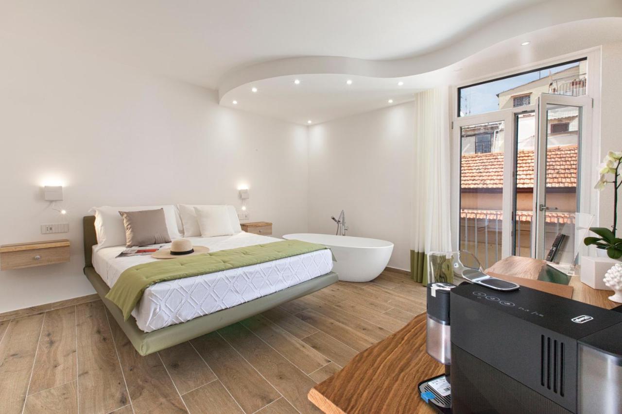 Yourhome - Lidia Rooms & Suites Sorrento Exterior foto